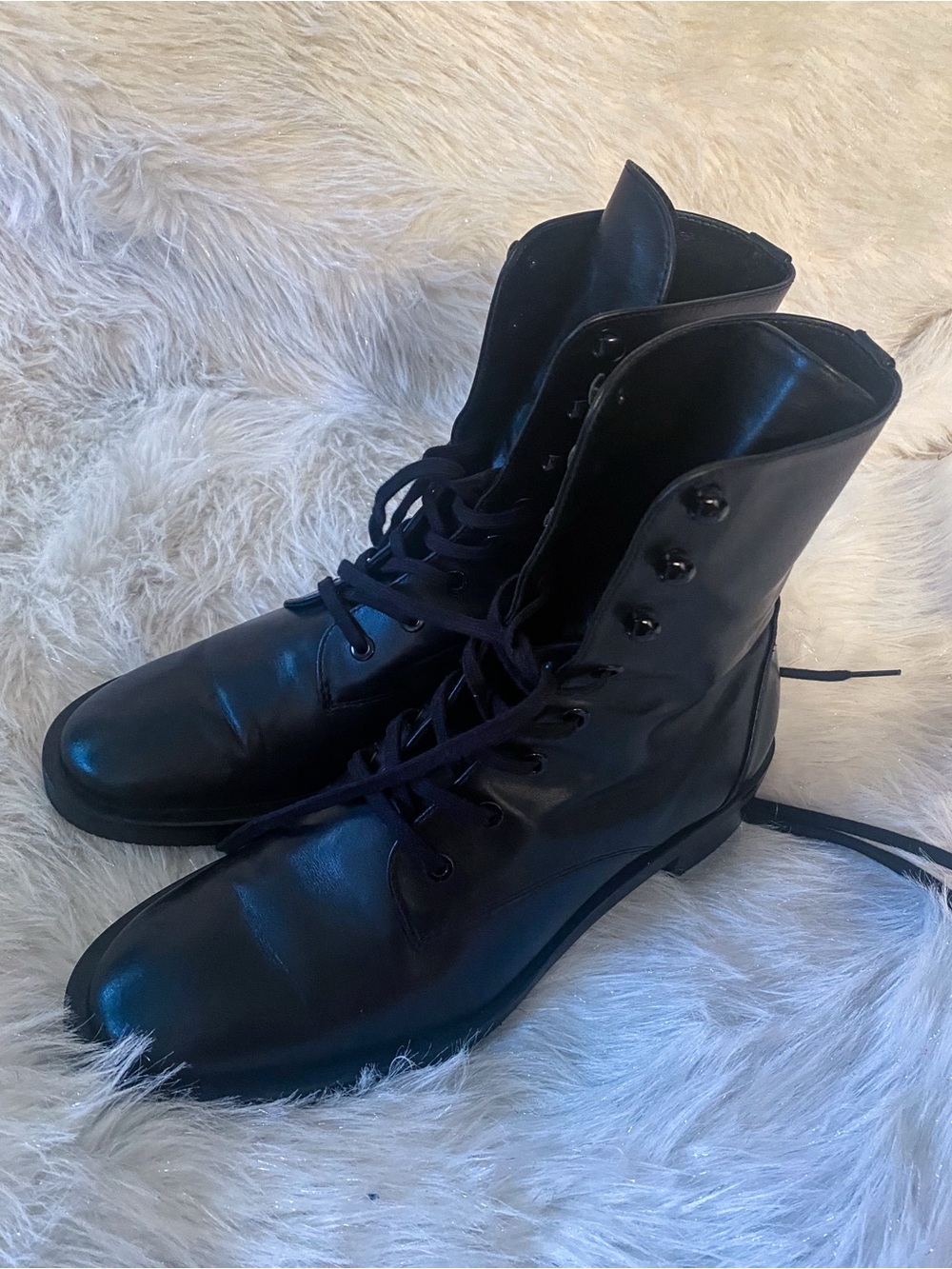 Stuart Weitzman Black Leather Lace-Up Combat Boots as new 8 AA